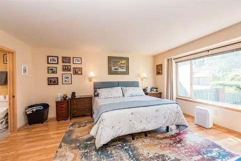 Bedroom - 195 Fairway Dr, Sequim, WA 98382 photo 2 of 6