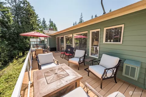 Exterior - 195 Fairway Dr, Sequim, WA 98382 photo 8 of 10