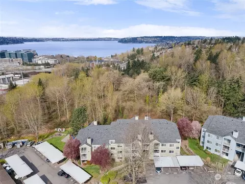 975 Aberdeen Ave NE #D105, Renton, WA 98056