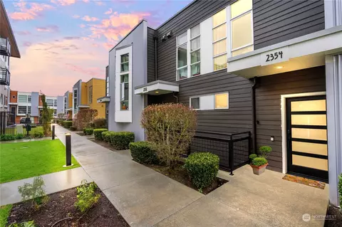 2354 Yakima Ct, Tacoma, WA 98405