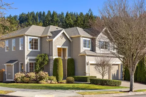 13904 SE 87th St, Newcastle, WA 98059