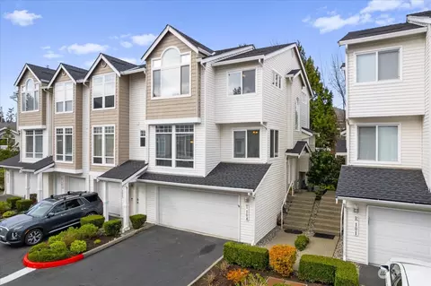 5500 Harbour Pointe Blvd #T104, Mukilteo, WA 98275