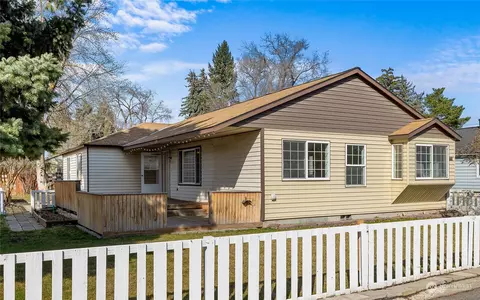 711 S Douglas St, Ellensburg, WA 98926