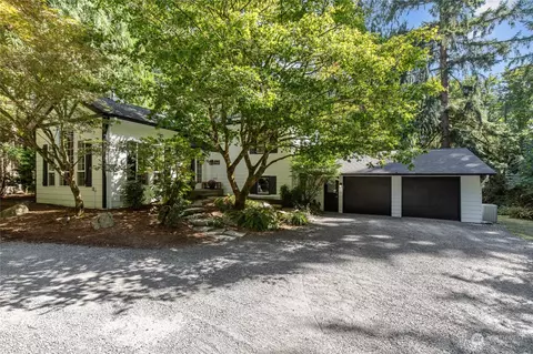 23001 NE 72nd Pl, Redmond, WA 98053