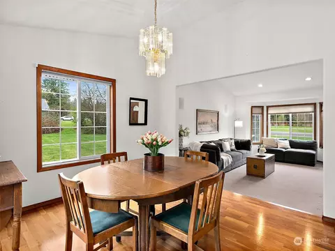 Dining - 24512 SE 387th St, Enumclaw, WA 98022 photo 1 of 3