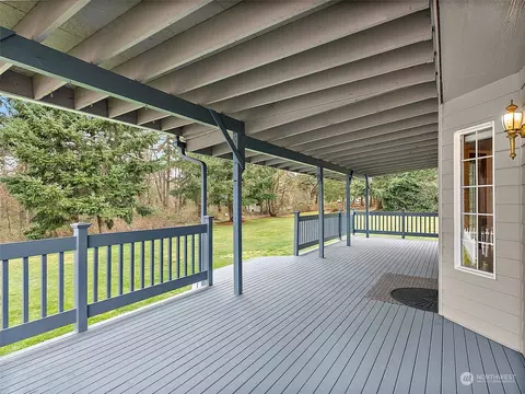 Exterior - 24512 SE 387th St, Enumclaw, WA 98022 photo 3 of 8