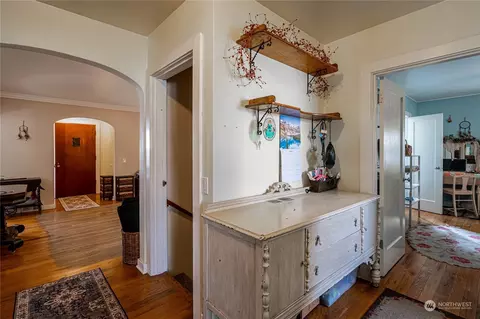Other - 427 E Wapato Ave, Chelan, WA 98816 photo 4 of 11