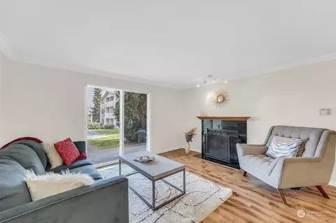 12906 8th Ave W #B104, Everett, WA 98204