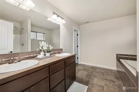 Bath - 20309 40th Ave E, Spanaway, WA 98387 photo 2 of 3