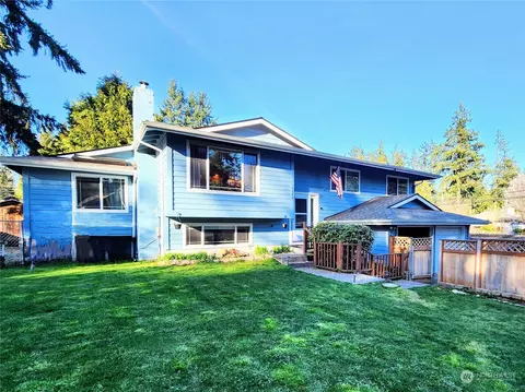 1809 202nd Pl SW, Lynnwood, WA 98036