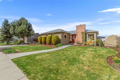 1024 Montana St, Wenatchee, WA 98801