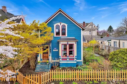 2225 Victor St, Bellingham, WA 98225
