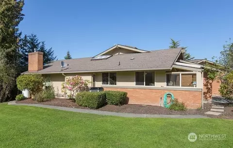 116 Hilltop Dr #D, Sequim, WA 98382