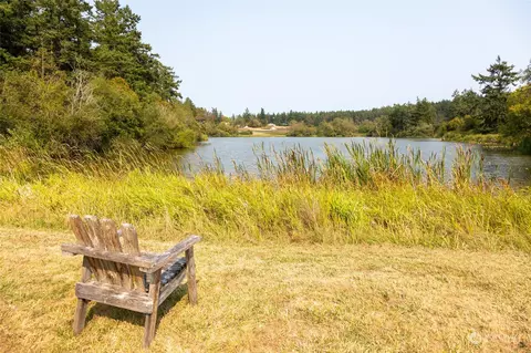 176 Poppy Ln, Friday Harbor, WA 98250