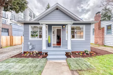 849 NE 89th St, Seattle, WA 98115
