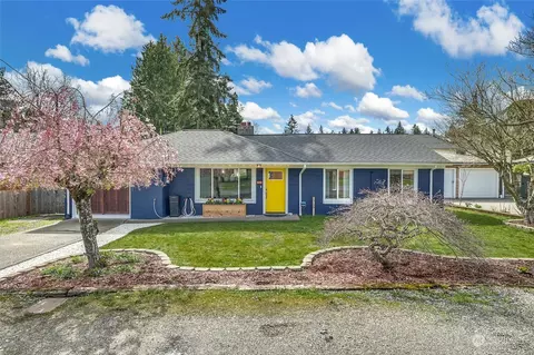 1715 NE 135th St, Seattle, WA 98125