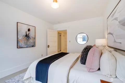 Bedroom - 1126 19th Ave E, Seattle, WA 98112 photo 7 of 9