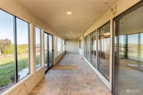 Exterior - 653 Brigadoon Blvd, Sequim, WA 98382 photo 3 of 10
