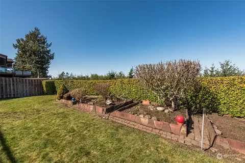 Exterior - 653 Brigadoon Blvd, Sequim, WA 98382 photo 6 of 10