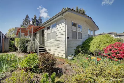 19605 129th Ave NE, Bothell, WA 98011
