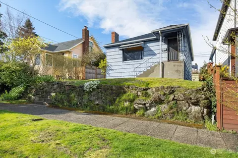 620 NW 82nd St, Seattle, WA 98117