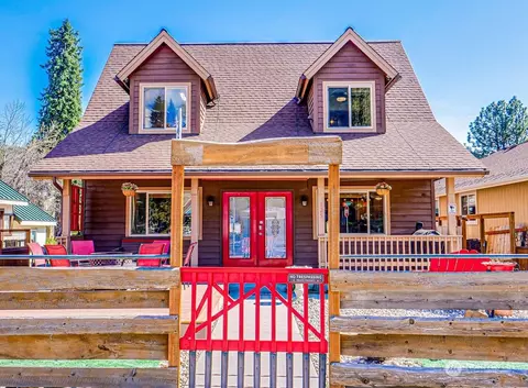 125 Benton St, Leavenworth, WA 98826