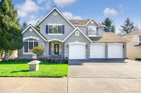 4415 Country Club Dr NE, Tacoma, WA 98422