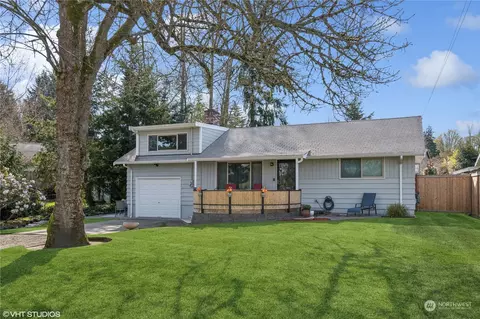 8412 6th Ave, Tacoma, WA 98465