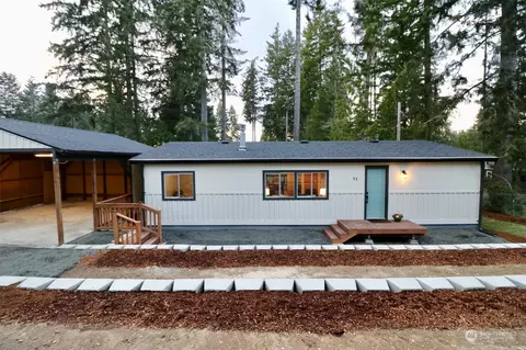 51 Eastlake Dr, Shelton, WA 98584