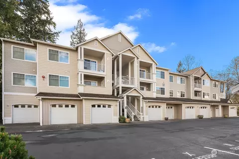 14714 Admiralty Way #B205, Lynnwood, WA 98087