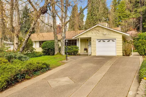 146 SW 166th Pl, Normandy Park, WA 98166