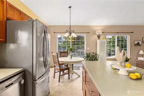 Kitchen - 15102 197th St E, Orting, WA 98360 photo 4 of 4