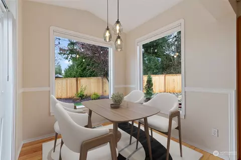 Dining - 11330 31st Dr SE, Everett, WA 98208 photo 3 of 4