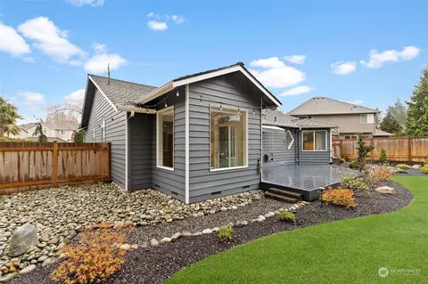Exterior - 11330 31st Dr SE, Everett, WA 98208 photo 10 of 13
