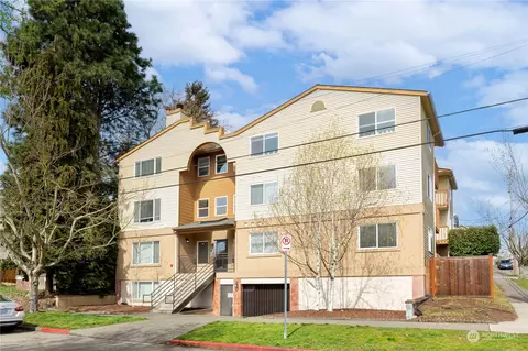 1154 N 92nd St #33, Seattle, WA 98103