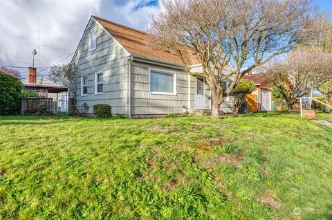 917 E 54th St, Tacoma, WA 98404