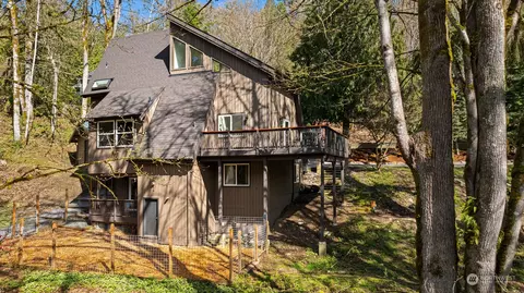 17548 SE 110th St, Renton, WA 98059