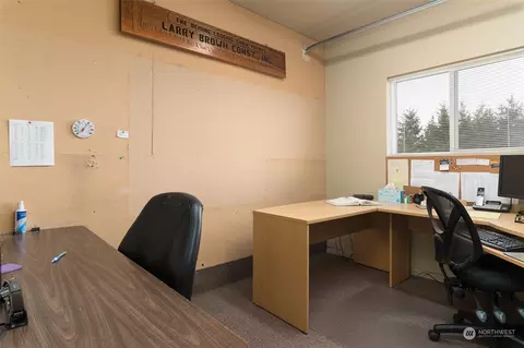 Dining - 2131 Central Rd, Everson, WA 98247 photo 4 of 4