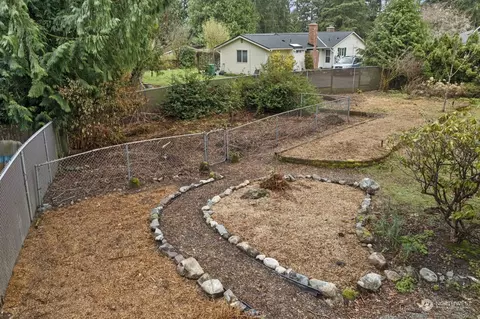 Exterior - 19211 3rd Dr SE, Bothell, WA 98012 photo 10 of 13