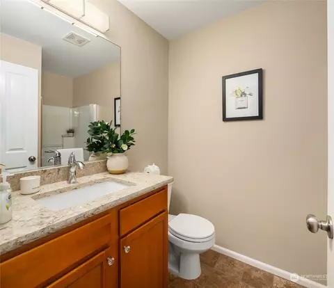 Bath - 4126 167th Pl SE, Bothell, WA 98012 photo 4 of 4