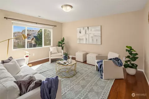 Living - 4126 167th Pl SE, Bothell, WA 98012 photo 6 of 6
