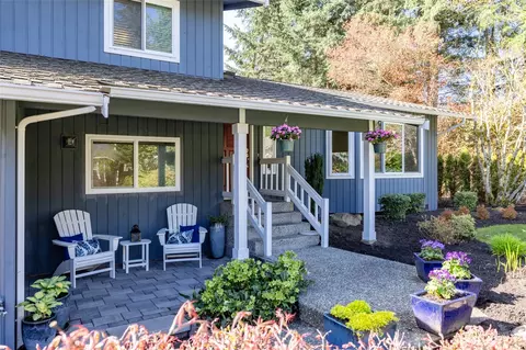 Exterior - 2432 139th St SE, Mill Creek, WA 98012 photo 2 of 9