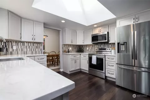 Kitchen - 2432 139th St SE, Mill Creek, WA 98012 photo 3 of 3