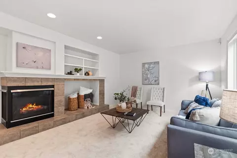 Living - 15929 36th Ave SE, Bothell, WA 98012 photo 6 of 8