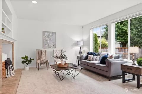 Living - 15929 36th Ave SE, Bothell, WA 98012 photo 5 of 8