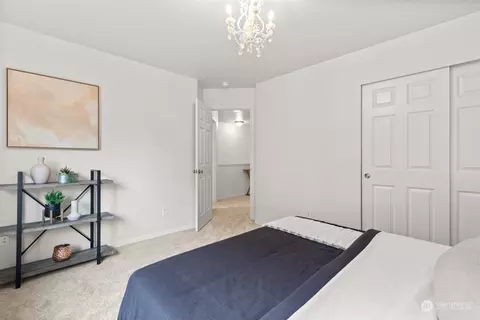 Bedroom - 15929 36th Ave SE, Bothell, WA 98012 photo 5 of 7