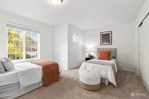 Bedroom - 15929 36th Ave SE, Bothell, WA 98012 photo 4 of 7