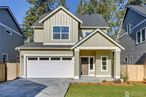 8762 Schoolway Pl NW, Silverdale, WA 98383