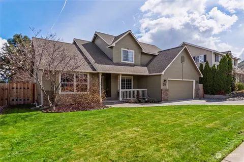 1477 Songbird Ln, Wenatchee, WA 98801