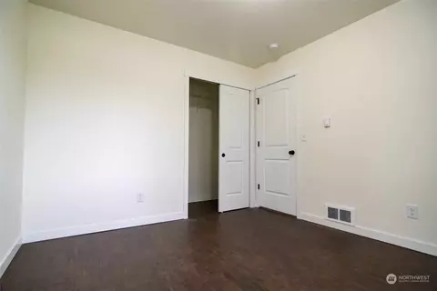 Other - 519 E Maple St, Centralia, WA 98531 photo 3 of 9
